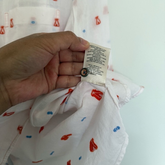 Maeve Casual White and Red Button Down Shirt with Geometric Design - Picture 10 of 10